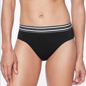 Gold Coast Athleta Solid Bottom NWT Medium